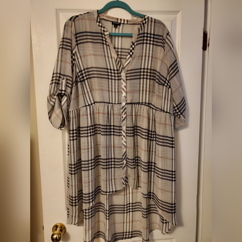 Torrid Lexi striped hi lo blouse